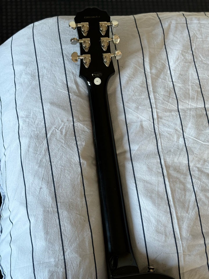 Elguitar, Epiphone Les Paul studio