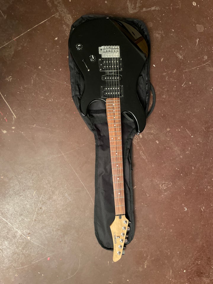 Elguitar, Yamaha Erg 121 c