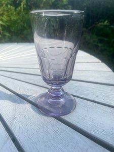 Glas antik glas lilla toner  antik