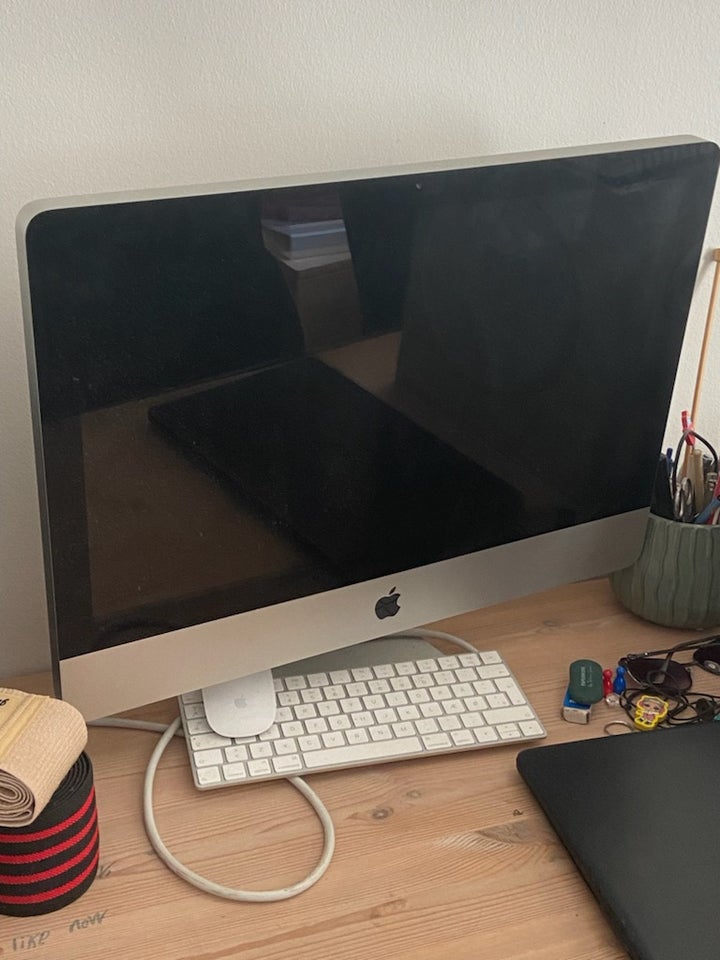 iMac God