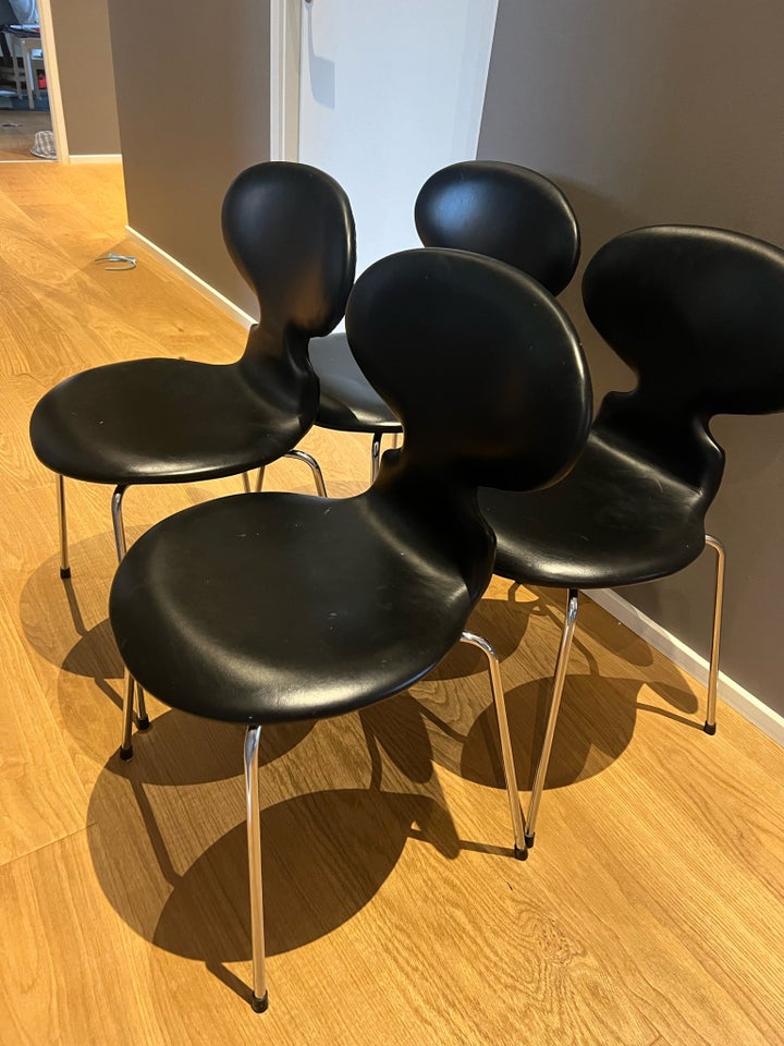 Arne Jacobsen, stol, Myren 3101