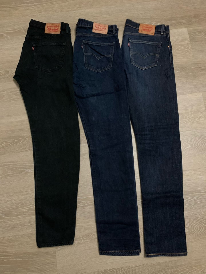 Jeans Levi’s str 33