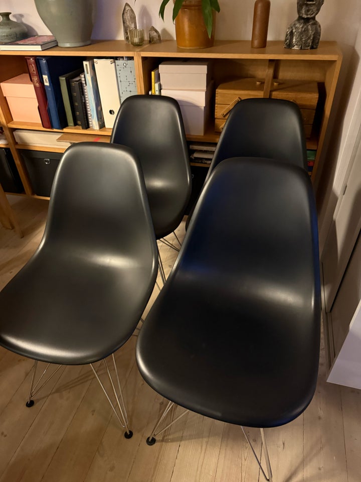 Charles Eames, stol, DSR vitra