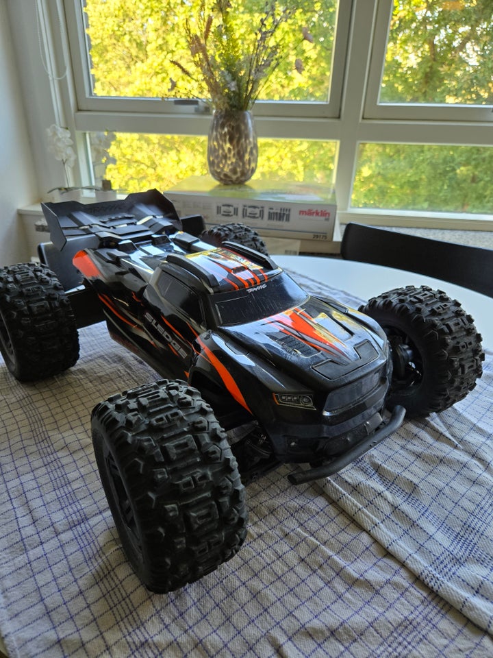 Fjernstyret bil, Traxxas Sledge