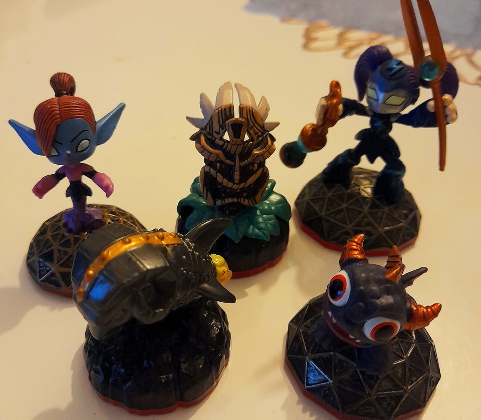 Skylanders mini figurer og DEJA VU,