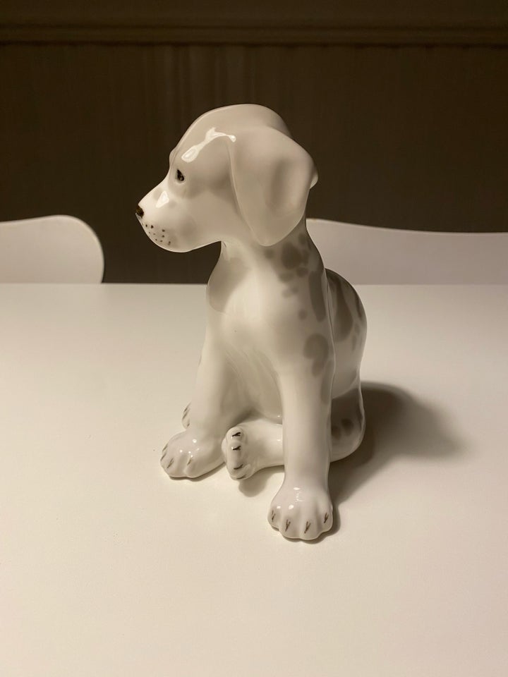 Porcelænshund SOLGT