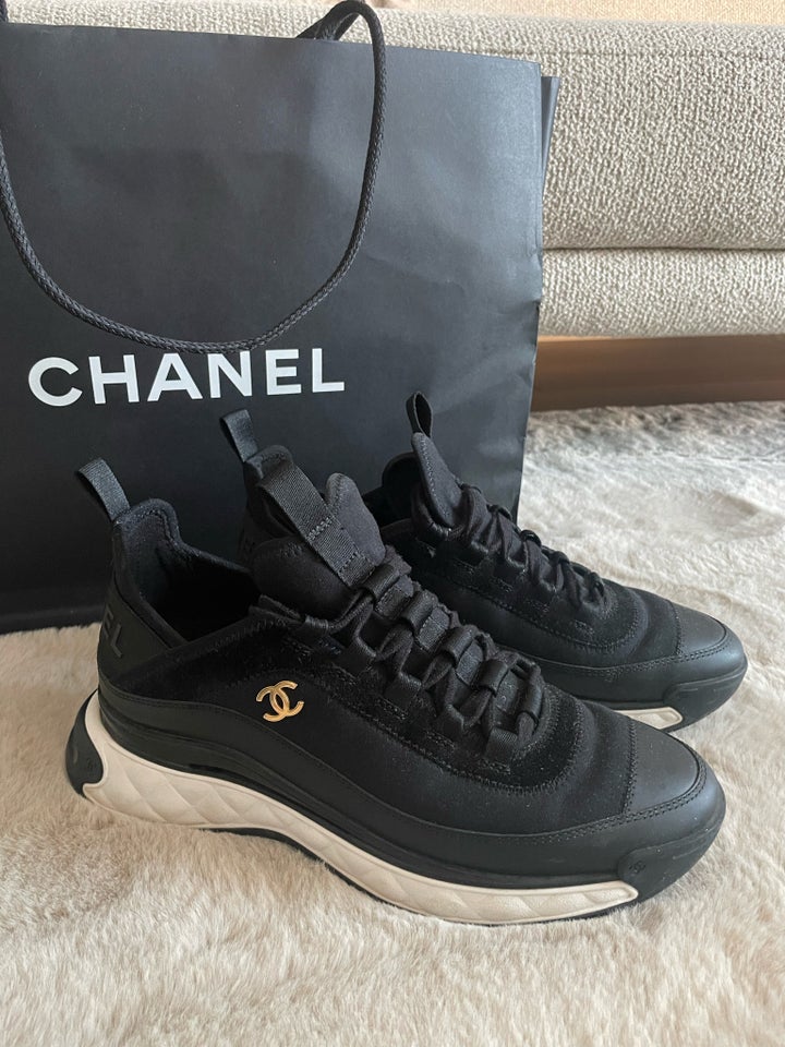 Sneakers, str. 39,5, Chanel