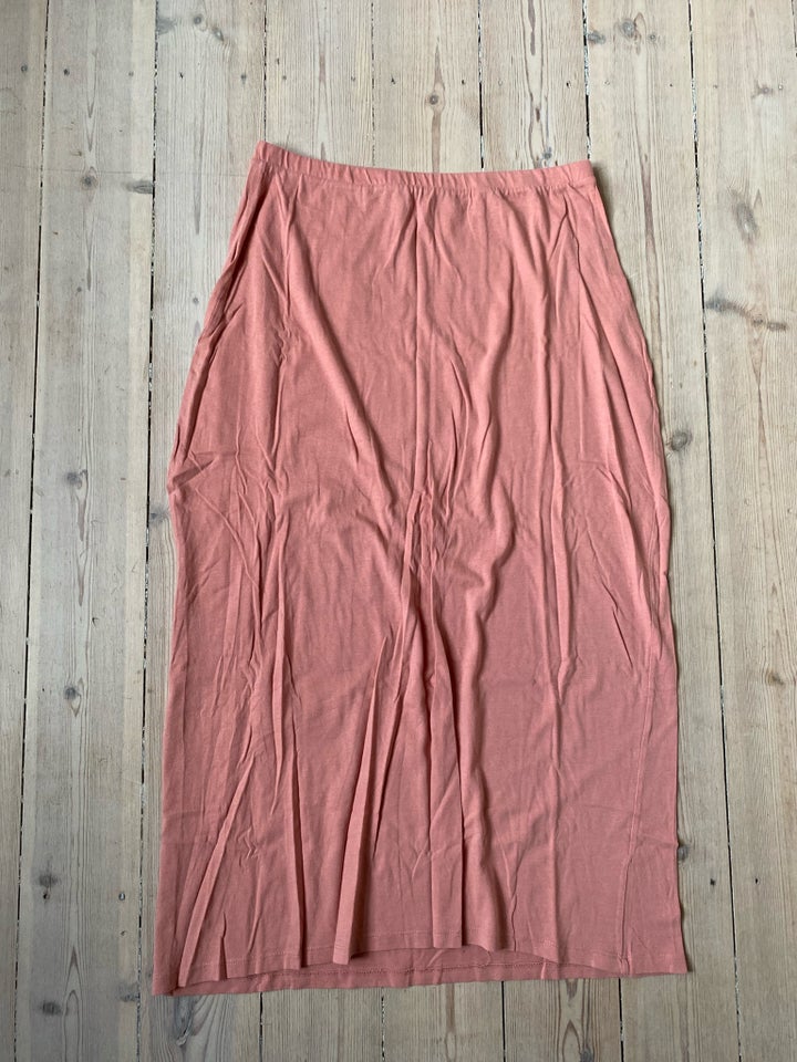 maxi , str. 40, zara