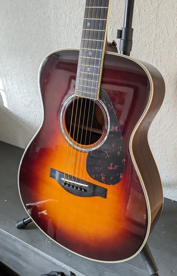 Western Yamaha Yamaha LS-16 Brown