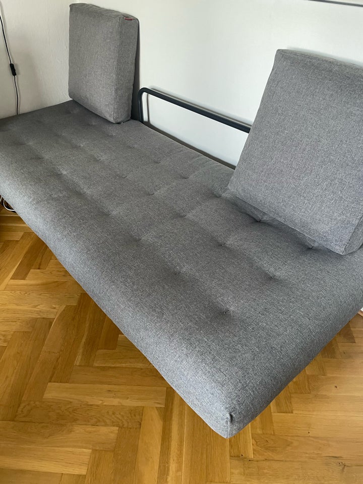 Futon, Jysk, b: 82 l: 210 h: 40