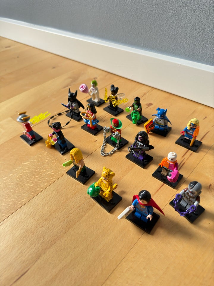 Lego Minifigures 71026