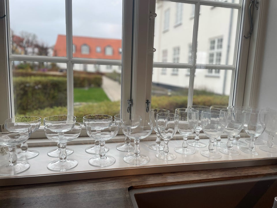 Glas, Champagneskåle og vin glas,