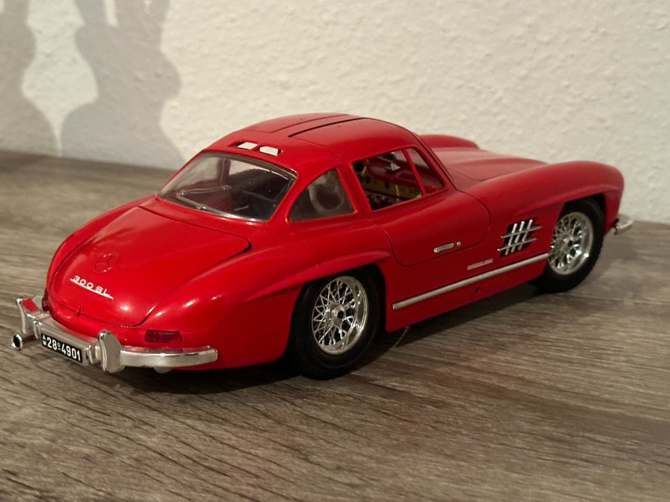 Modelbil, Burago Mercedes 300 SL,