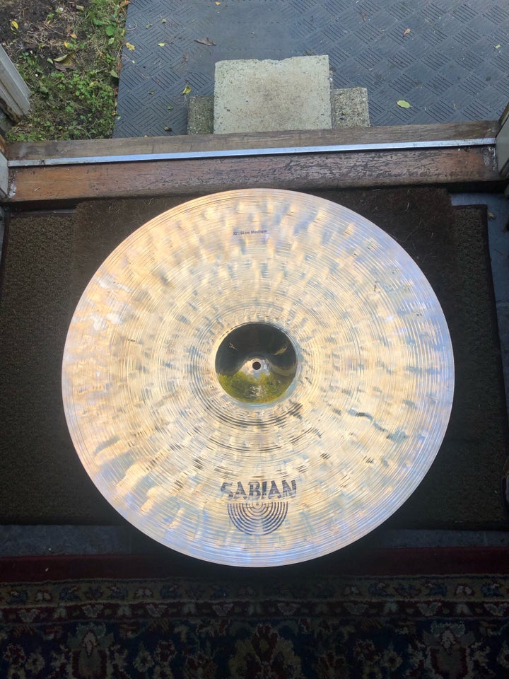 Bækken, 22 Sabian Artisan Medium