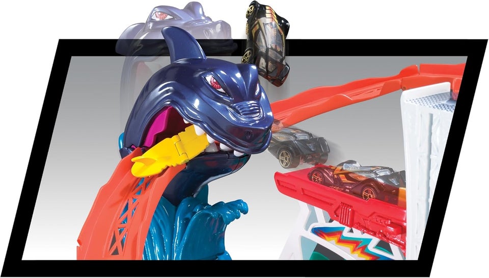 Racerbane, Hot Wheels Sharkbite