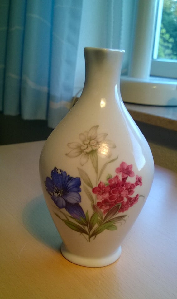 Fransk lille vase- kande