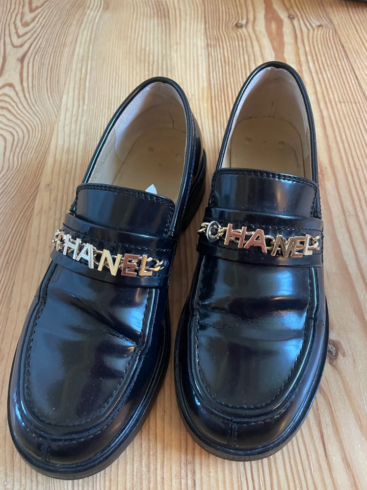 Loafers str 39 Chanel