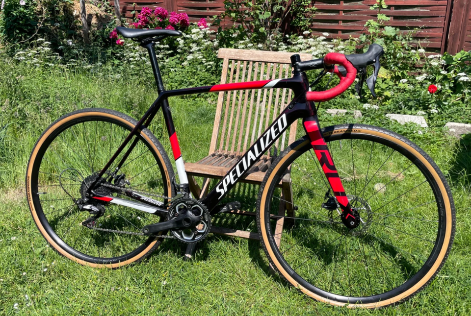 Herreracer, Specialized Crux