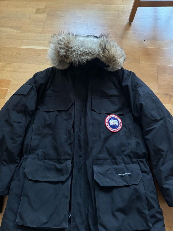 Vinterjakke, str. M, Canada Goose