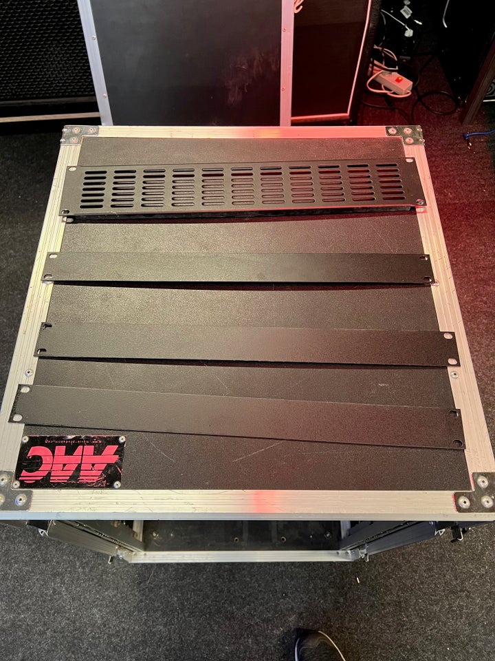 Flightcase, AAC 15 Unit