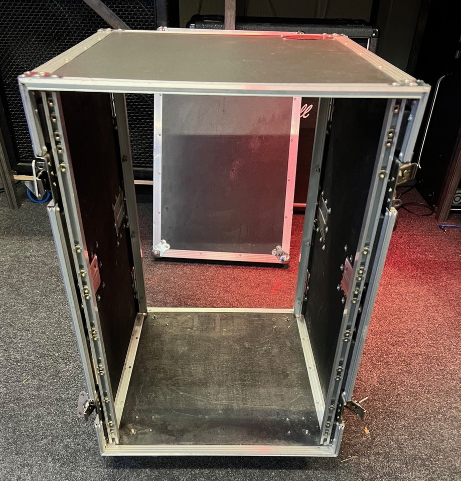 Flightcase, AAC 15 Unit