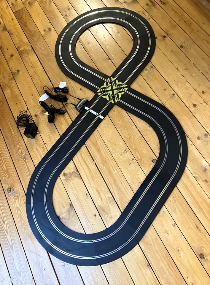 Racerbane, Scalextric, skala 1 : 32