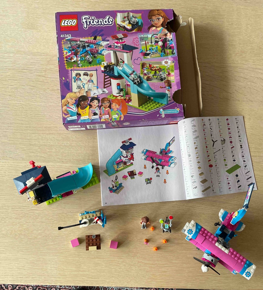 Lego Friends, Friends Heartlake