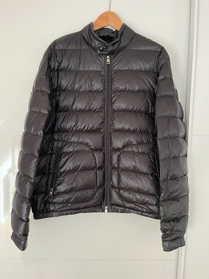 Dynejakke, str. L, Moncler