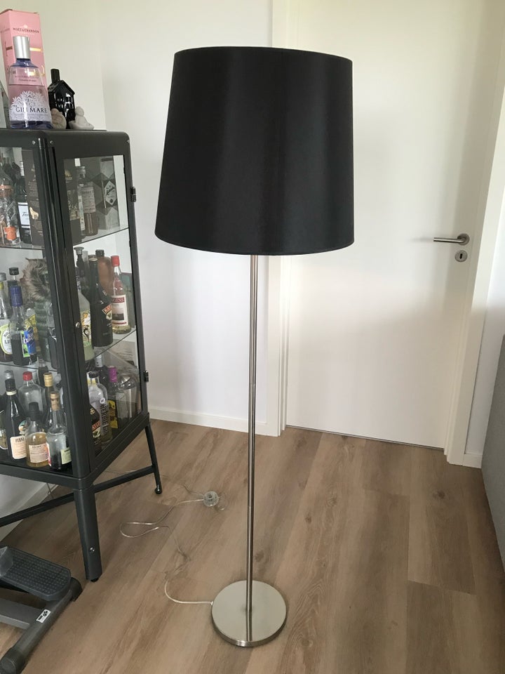 Standerlampe, Boconcept