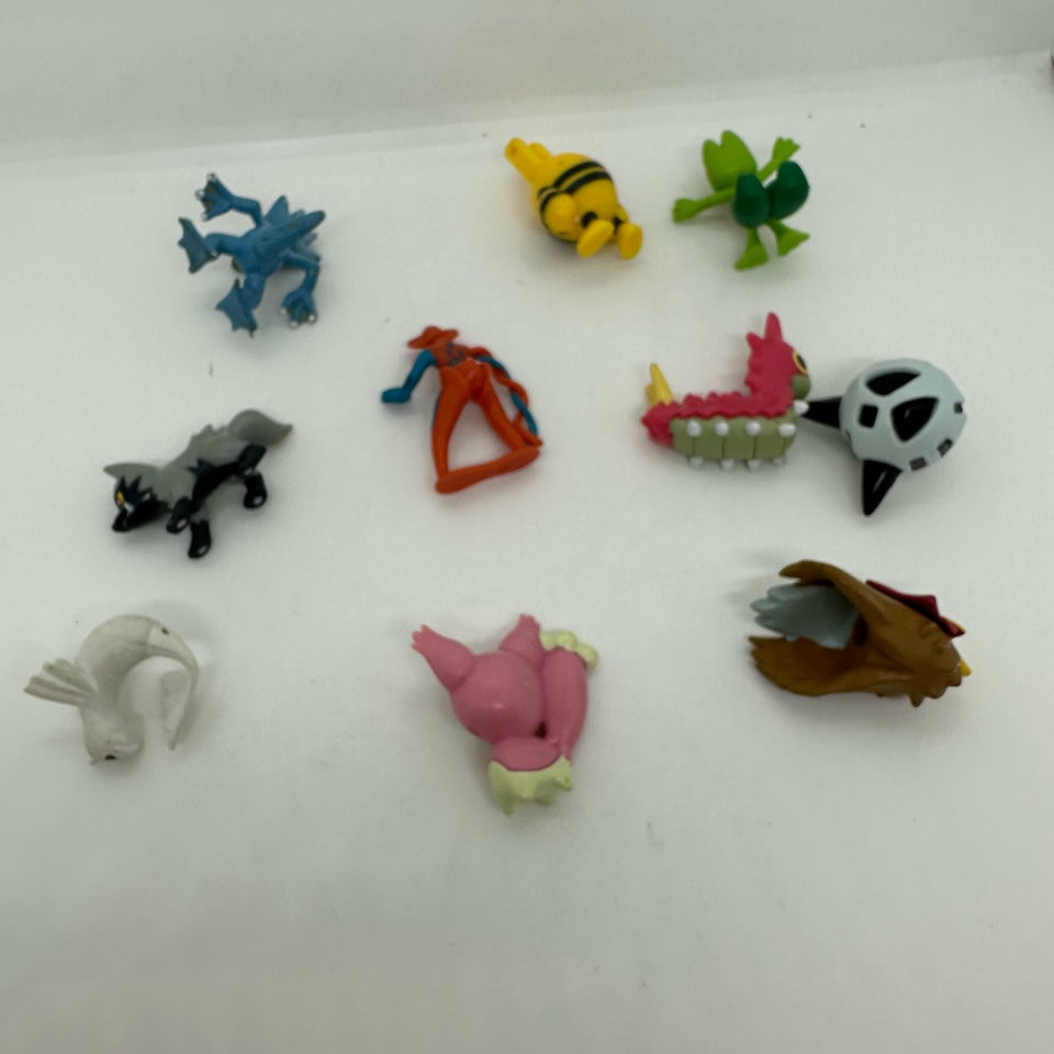 Samlekort, 10 stk pokemonfigurer