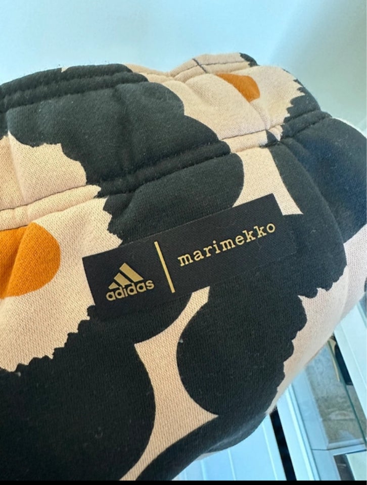 Andet Marimekko/Adidas str 40