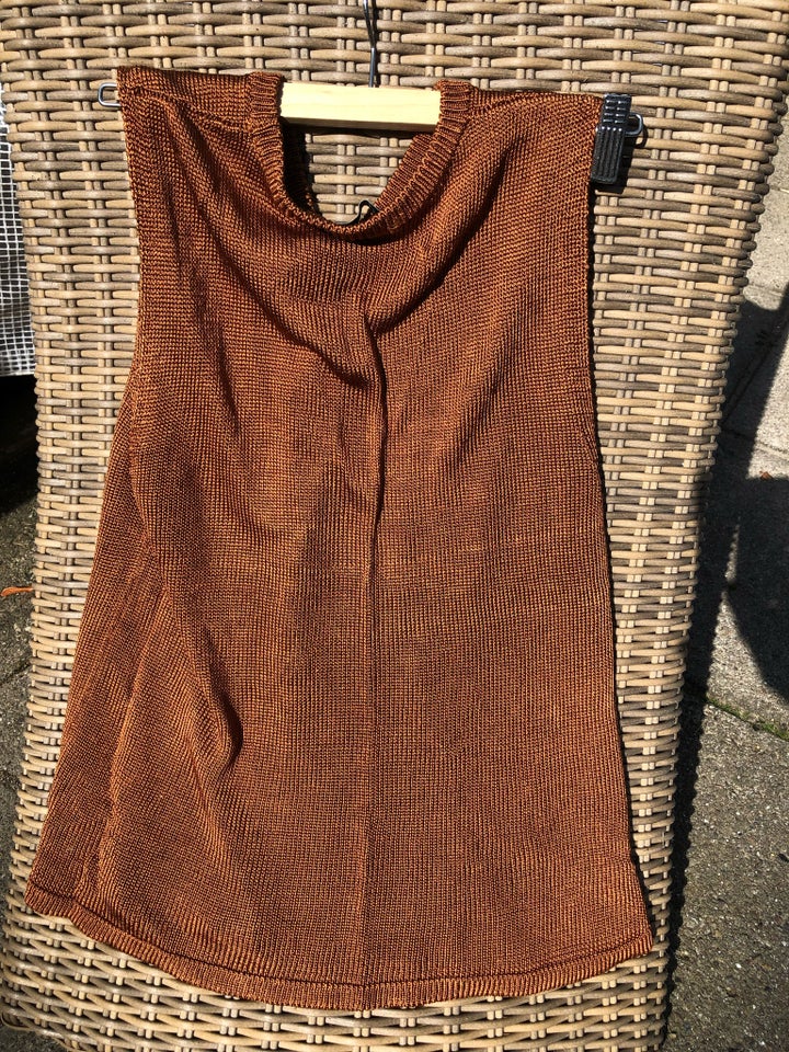 Top, Zara, str. 40