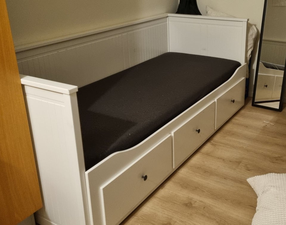 Enkeltseng, Ikea Hemmes, b: 89 l: