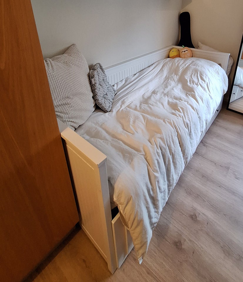 Enkeltseng, Ikea Hemmes, b: 89 l: