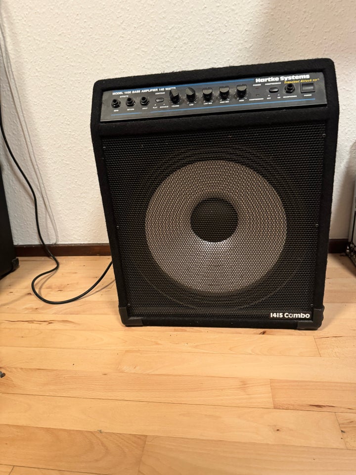 Bas combo forstærker, Hartke 1400