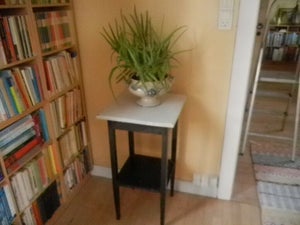 RETRO - højt bord til planter