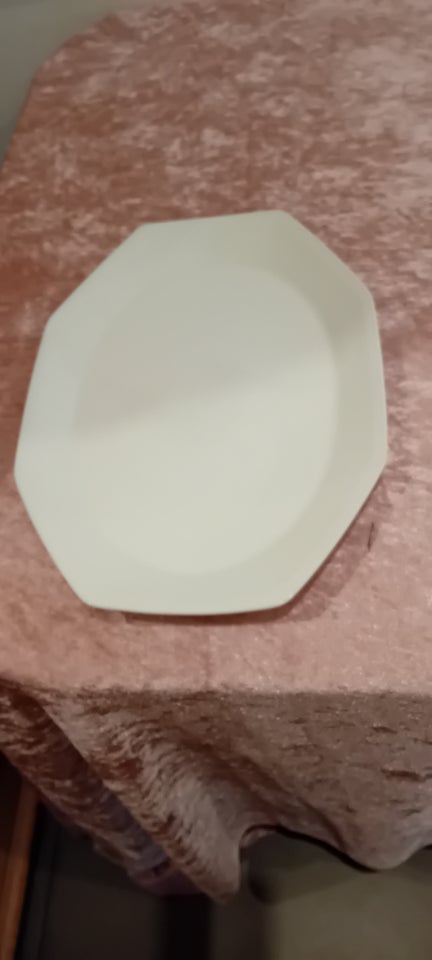 Porcelæn, Serveringsfade