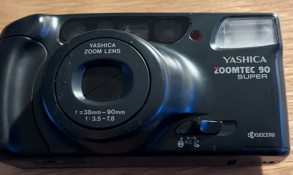 Yashica ZOOMTEC 90 God