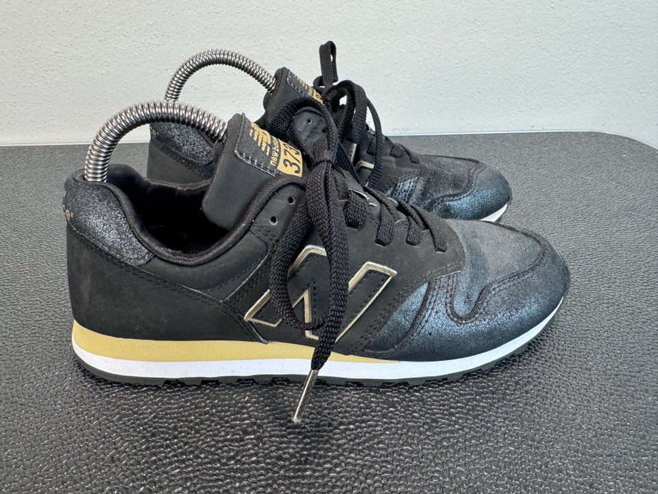 Sneakers, str. 39, New Balance 373