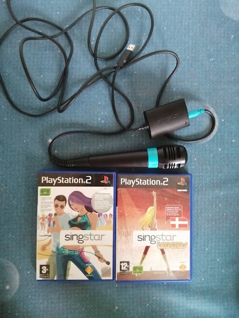 Singstar Mikrofon + Singstar og