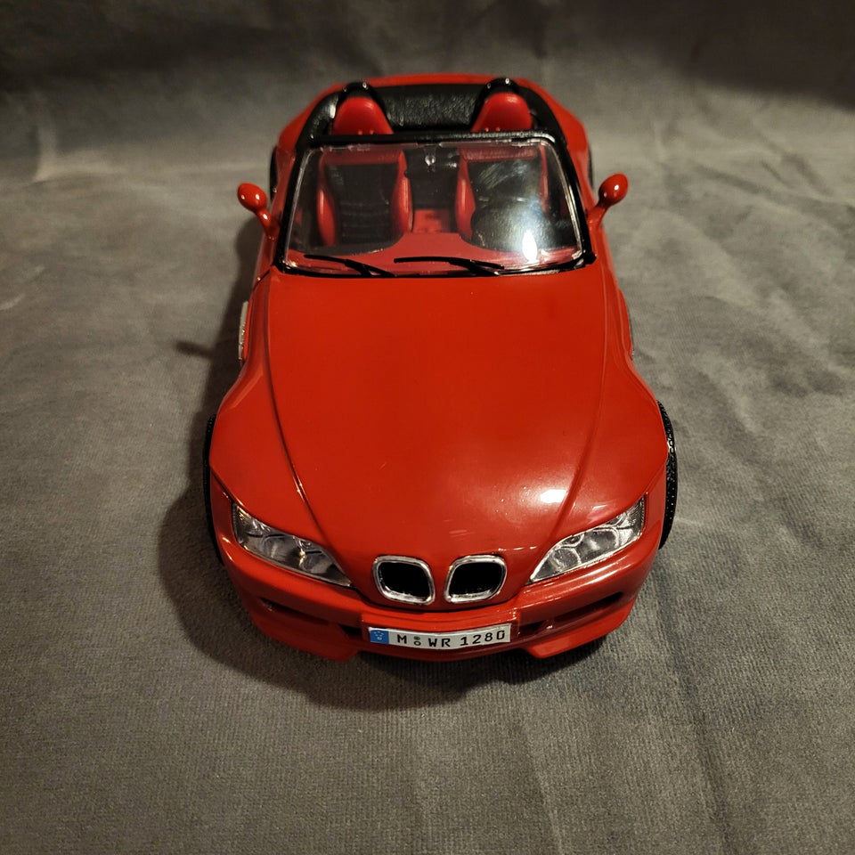 Modelbil, Burago BMW M Roadster