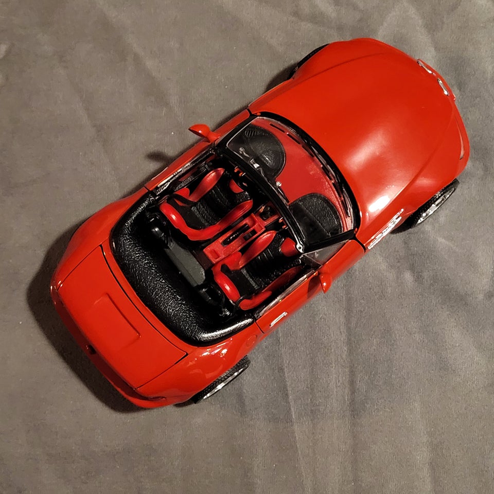 Modelbil, Burago BMW M Roadster