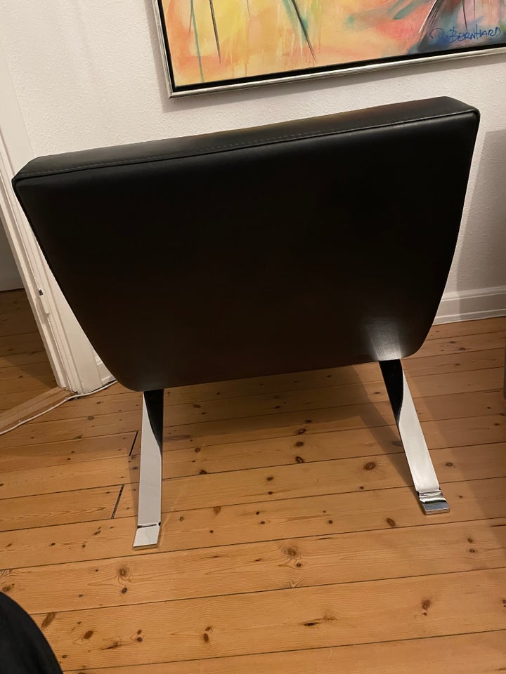 BoConcept, LÆDERLÆNESTOLE