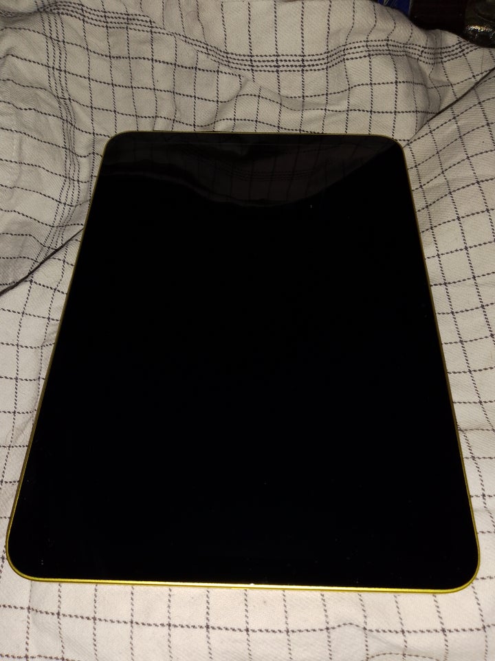 iPad 10, 64 GB, sort