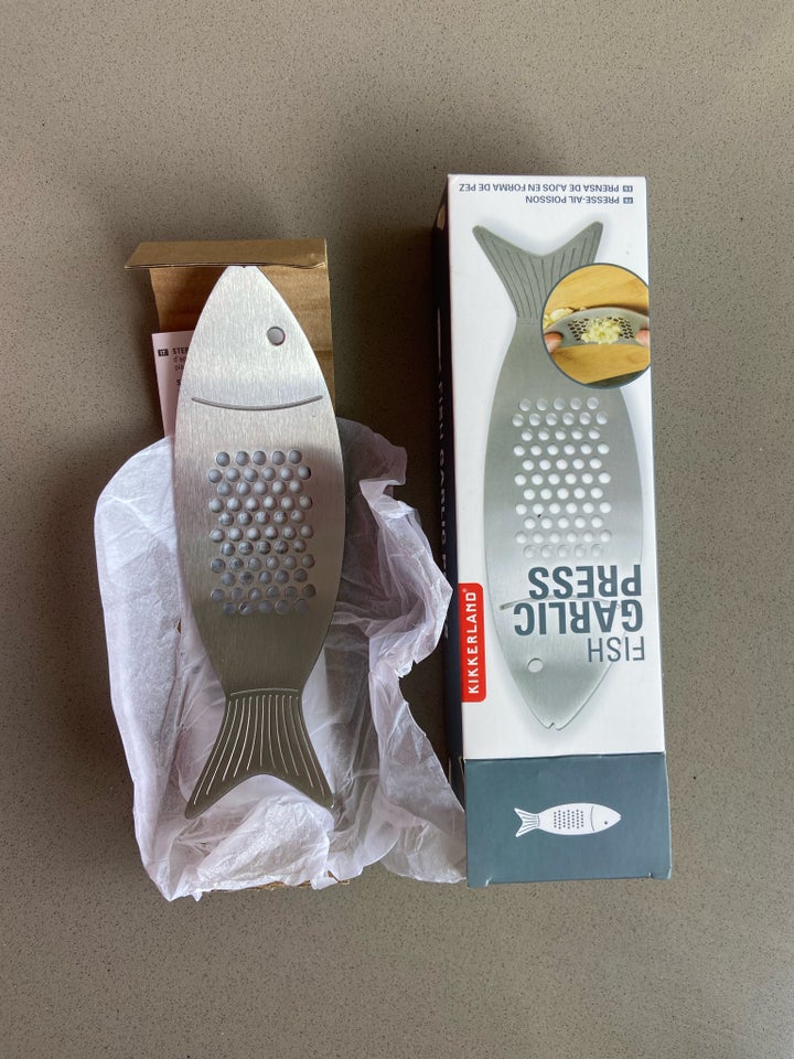 Kikkerland Fish Garlic Press