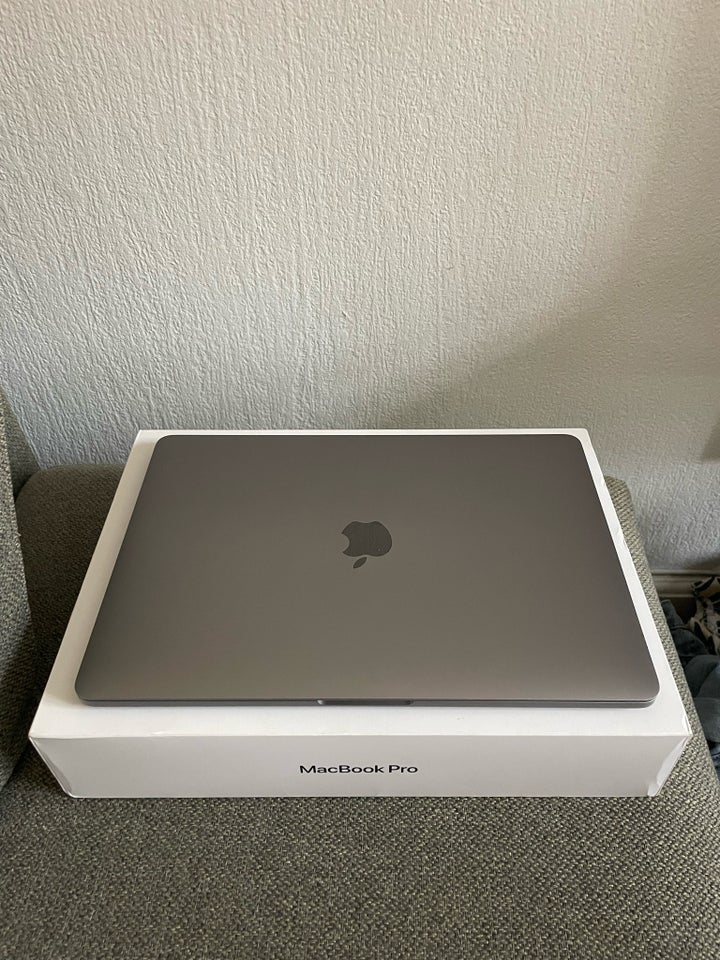 MacBook Pro, A2338, 16 GB ram