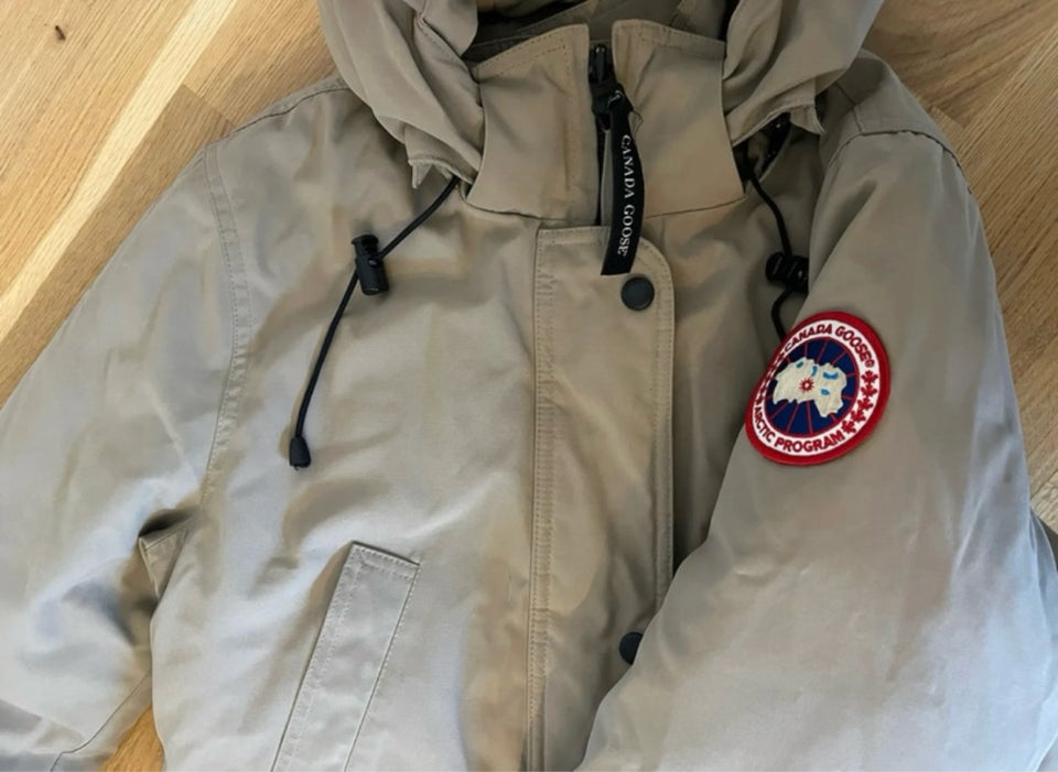 Vinterjakke, str. 36, Canada Goose