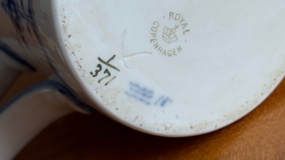 Porcelæn, Kaffekande, Royal