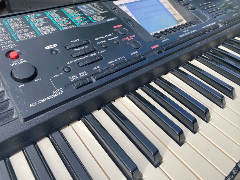 Keyboard, Yamaha PSR-330