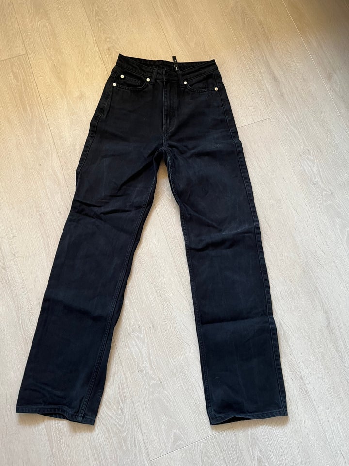 Jeans, Weekday ROWE, str. 25